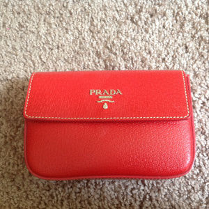 NWOT Prada Clutch w/Authenticity certificate card